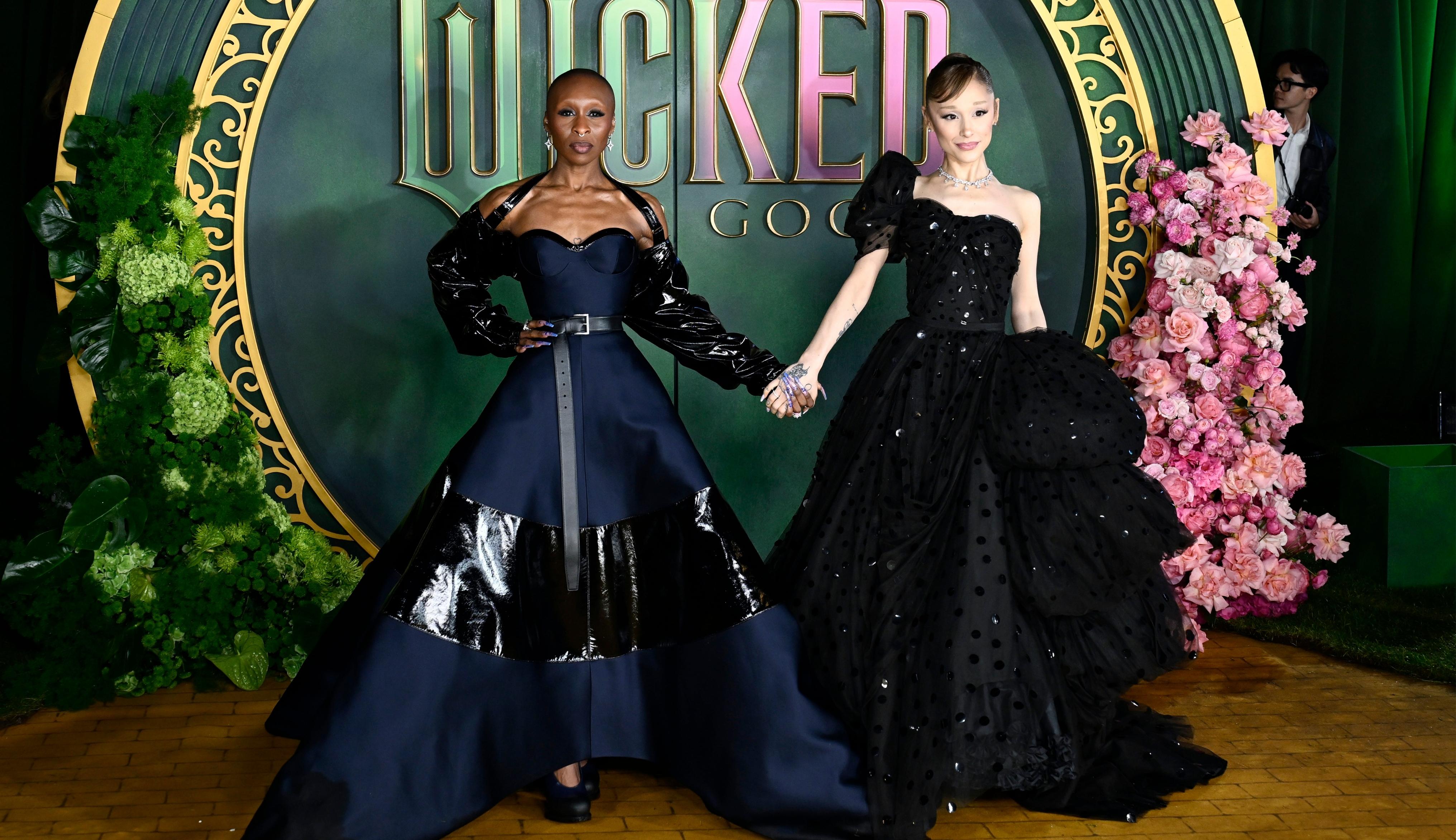 Glinda ve Elphaba'nın Gerçek Dostluğu