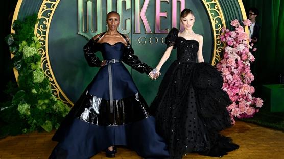 Glinda ve Elphaba'nın Gerçek Dostluğu