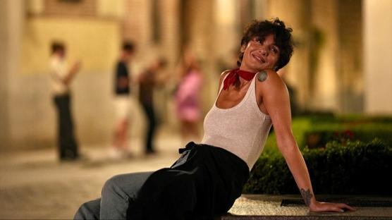 Sırlar, İlişkiler ve Ansızın Değişen Kaderler: “Ansızın”