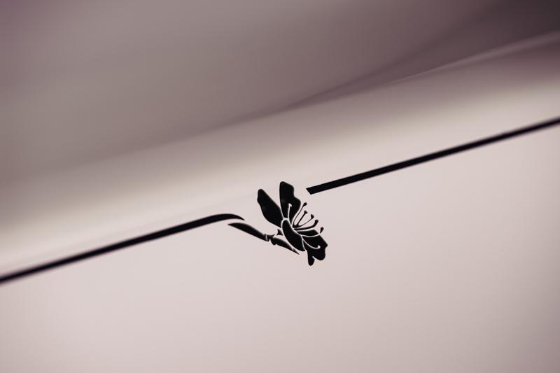 Kişiselleştirilmiş Lüksün Son Hali: Rolls-Royce Phantom “Cherry Blossom”