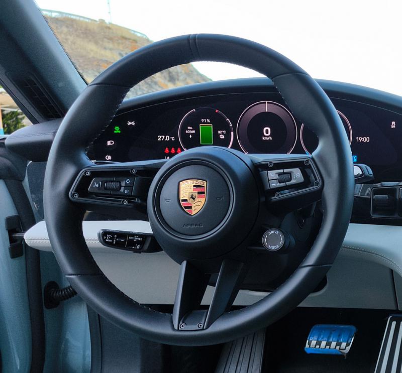 Porsche Taycan 4 Cross Turismo Hakkında Bilmeniz Gereken Herşey