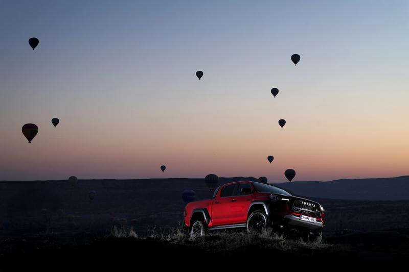 Toyota Hilux GR Sport'un Avrupa Lansmanı Kapadokya'da Gerçekleşti