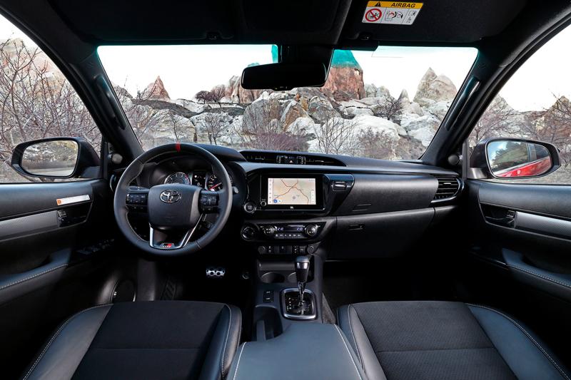 Toyota Hilux GR Sport'un Avrupa Lansmanı Kapadokya'da Gerçekleşti