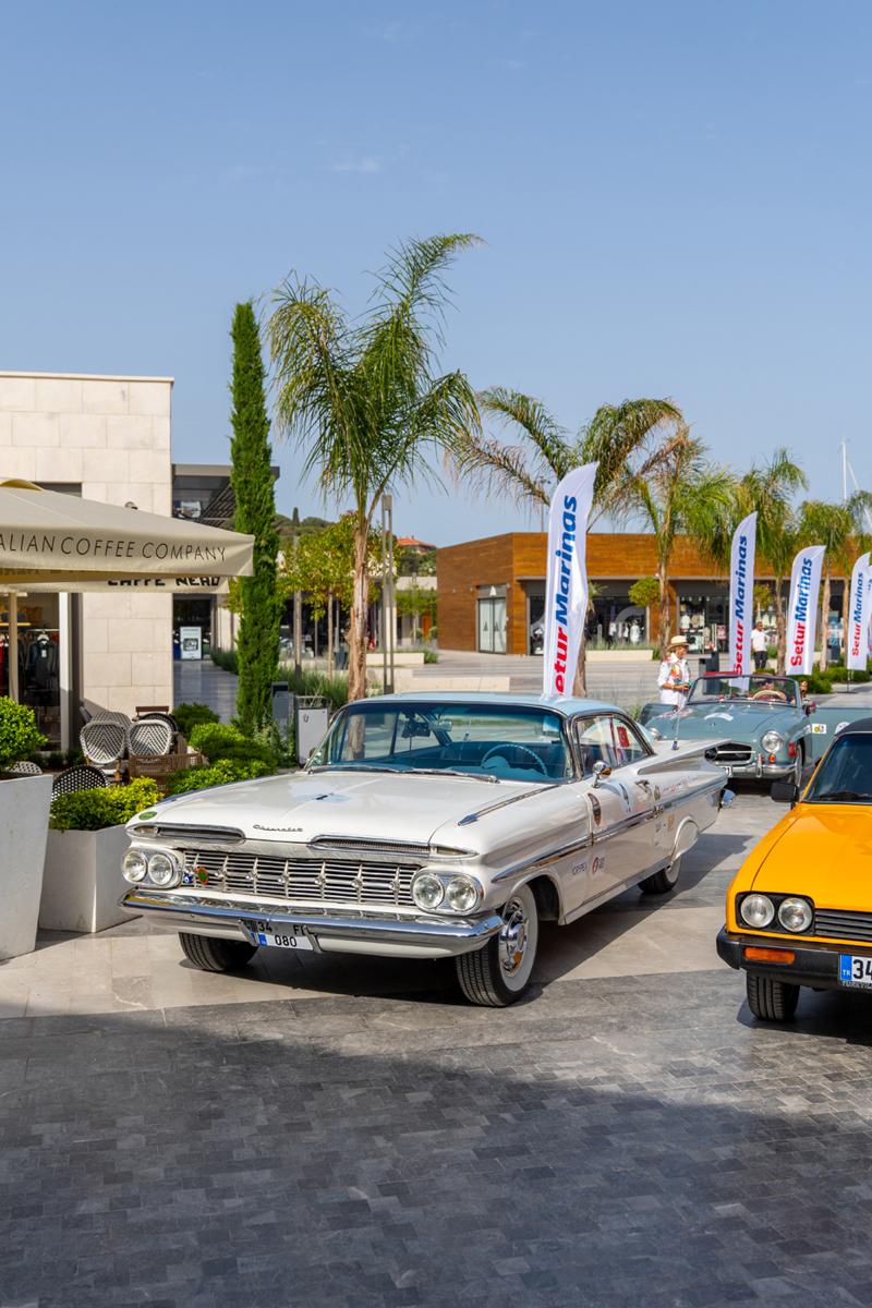 Taş Sokaklarda Klasik Esinti: 27. Batı Anadolu Rallisi