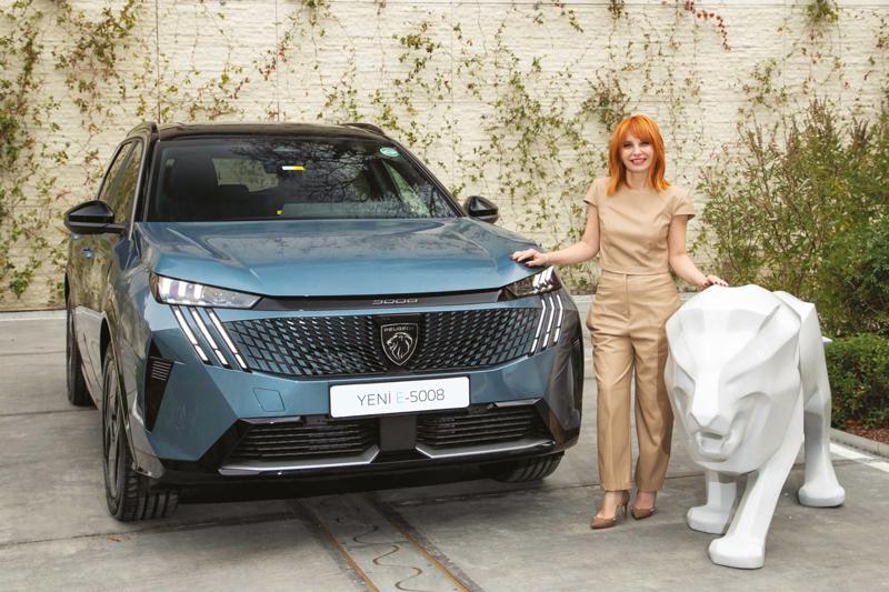 Peugeot'dan 7 Koltuklu SUV