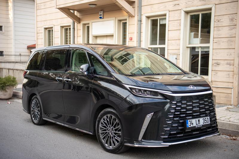 Lexus LM ile Keyifli Yolculuk