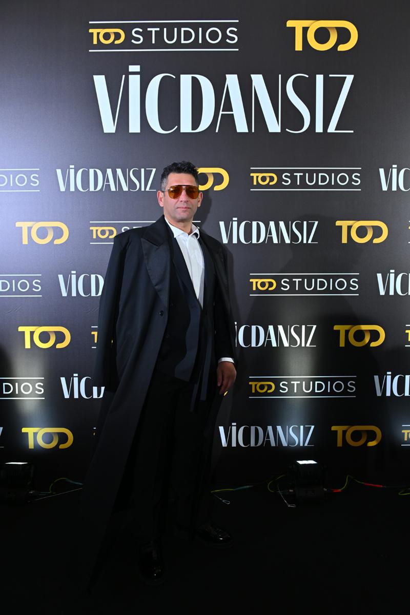 Kayıp Bir Aşk ve Geçmişin İzleri