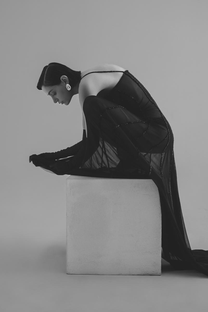 Zarafet ve Güç Arasındaki İnce Hat