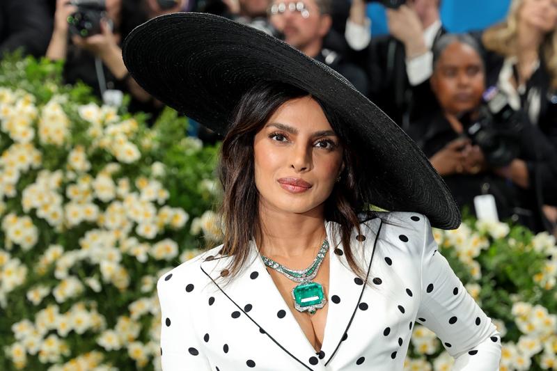 Kırmızı Halılarda Mücevherin Yılı