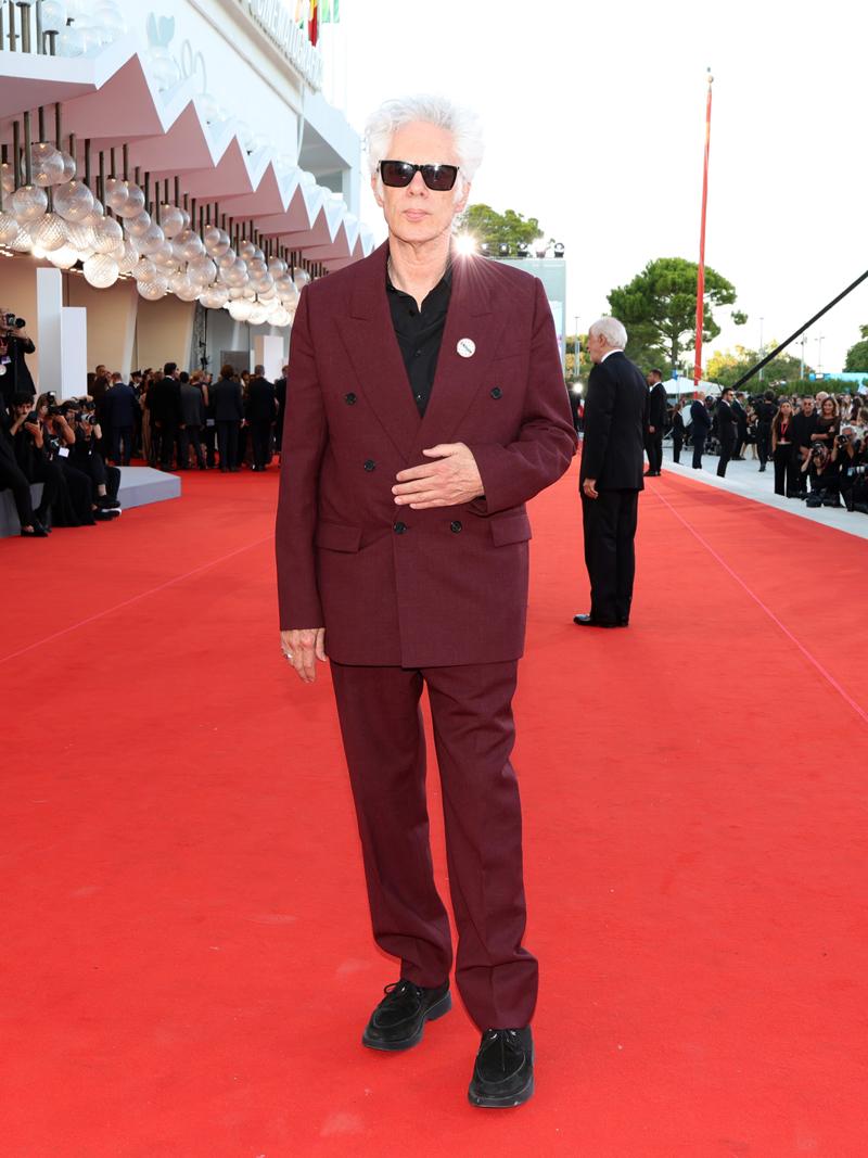 2025 Venedik Film Festivali: En İyi Kırmızı Halı Görünümleri