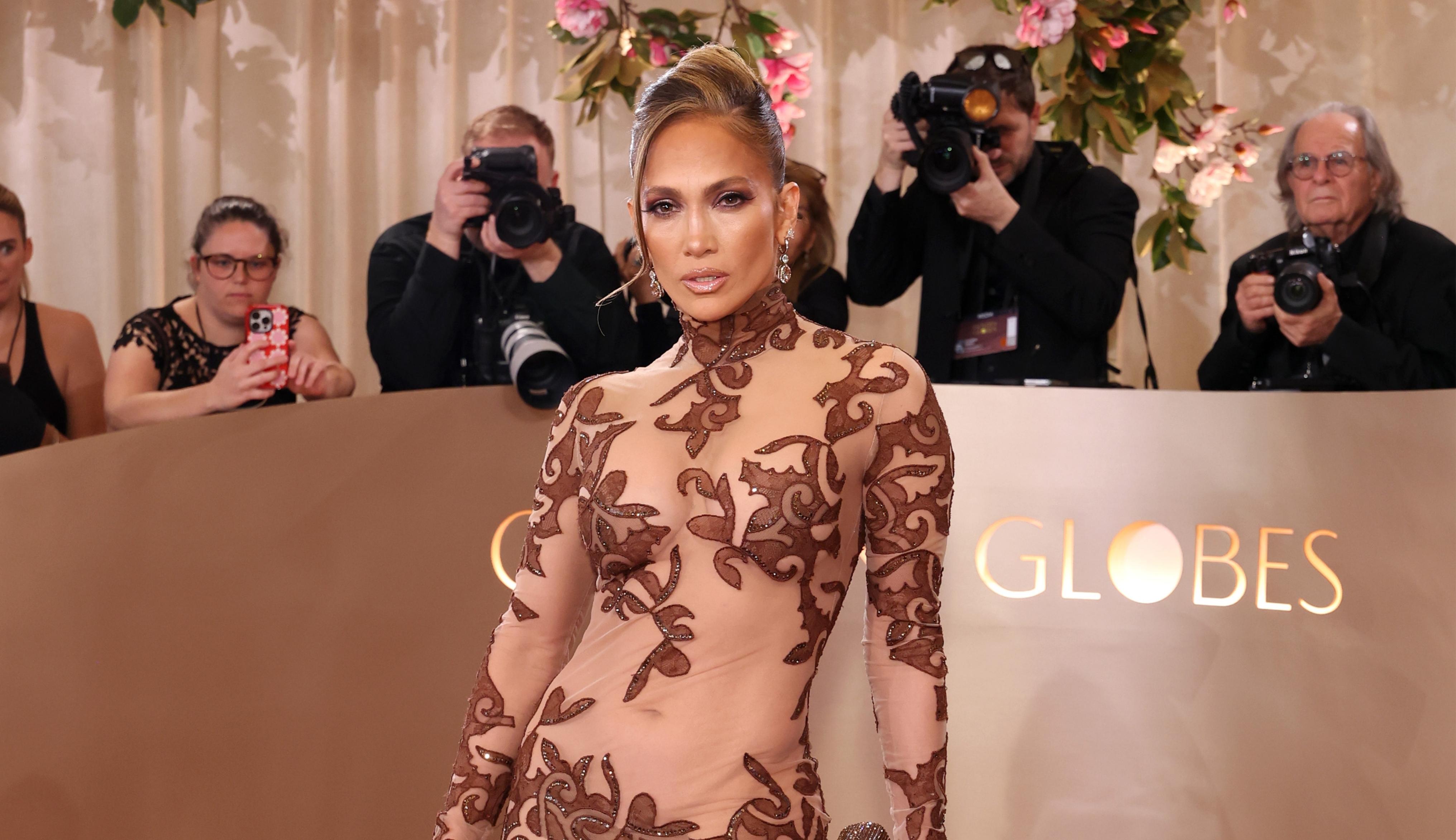 2026 Altın Küre Ödülleri: En İyi Kırmızı Halı Görünümleri