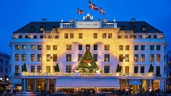 Yeni Yılda Işıltılı Duraklar