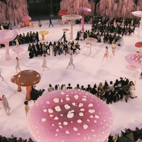 Canlı İzle: Chanel Haute Couture 2026 İlkbahar/Yaz Defilesi