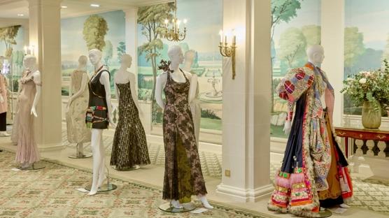 Haute Couture Müzayedesinde Dört Yeni Rekor