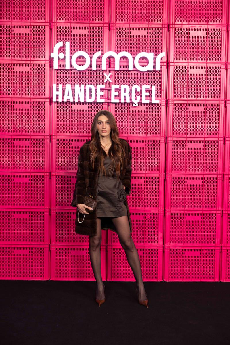 Hande Erçel ile Güzelliğe Açılan Gece