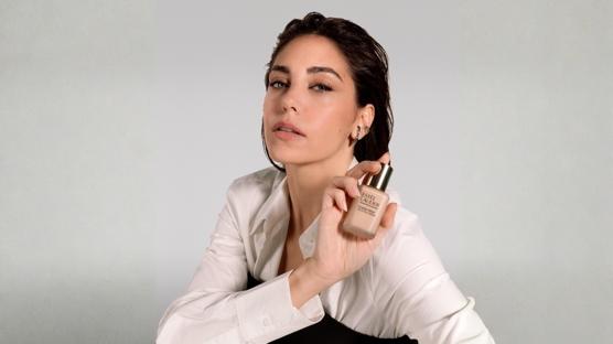 Öykü Karayel Zamansız Bir Ürünün Yeni Hikayesinde