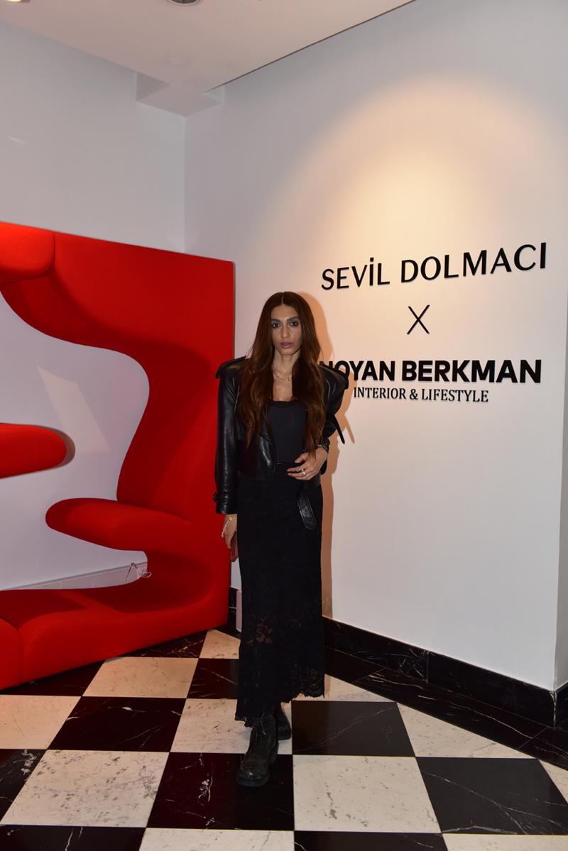 Sevil Dolmacı Gallery'de Deneysel Bakış