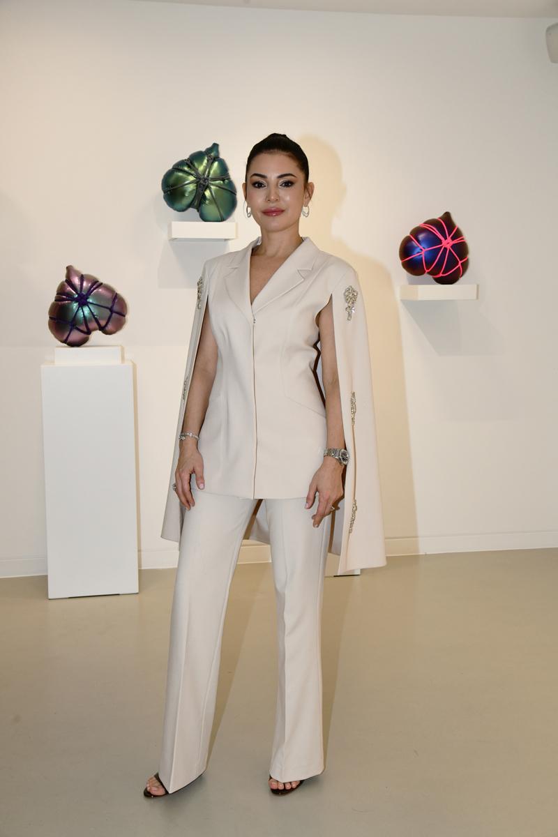 Ruzy Gallery'de “Yüzey/Surface” Sergisi Sanatseverlerle Buluştu