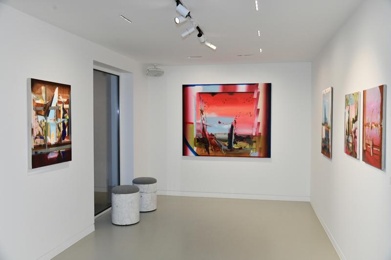 Ruzy Gallery'de “Yüzey/Surface” Sergisi Sanatseverlerle Buluştu