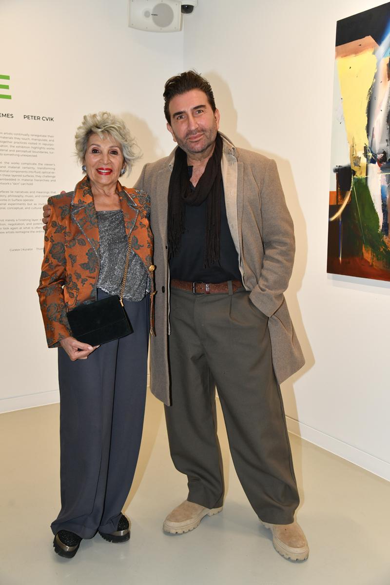 Ruzy Gallery'de “Yüzey/Surface” Sergisi Sanatseverlerle Buluştu