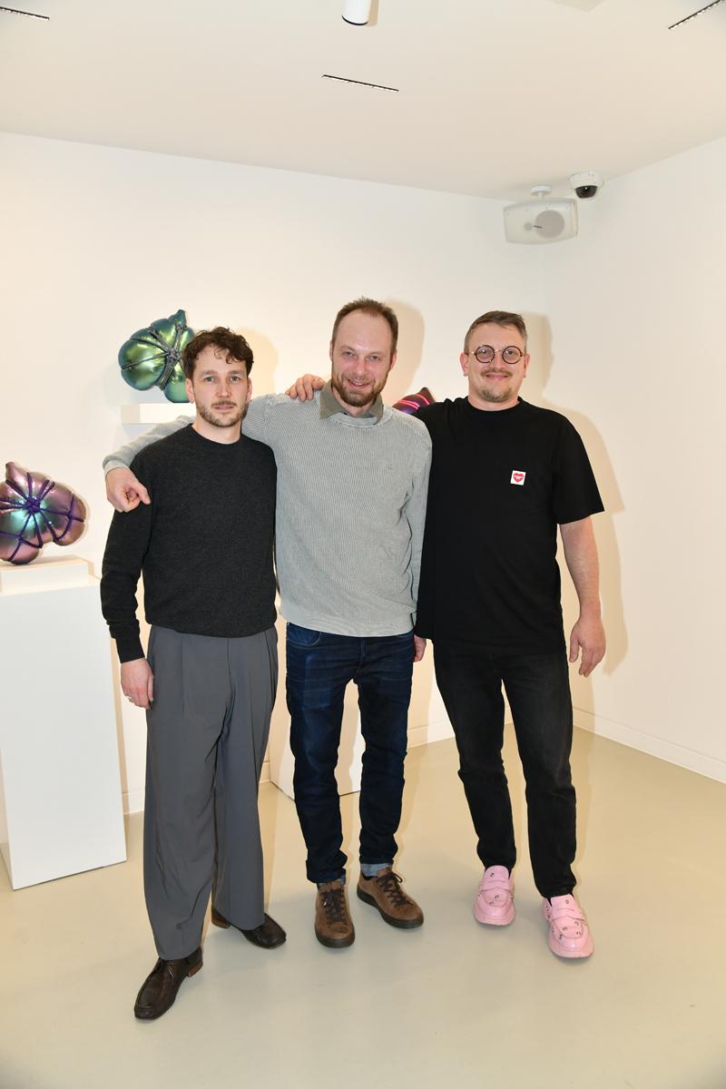 Ruzy Gallery'de “Yüzey/Surface” Sergisi Sanatseverlerle Buluştu