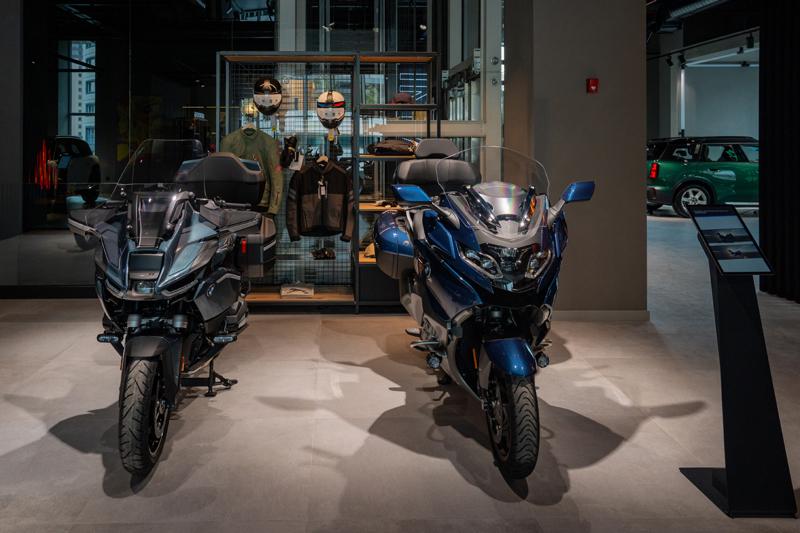 Yeni Nesil KonseptaBorusan Oto Ataşehir Açıldı: Yeni Nesil “Fijital” Deneyim Alanı