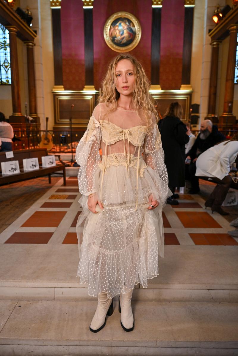 Londra'da Bora Aksu Romantizmi