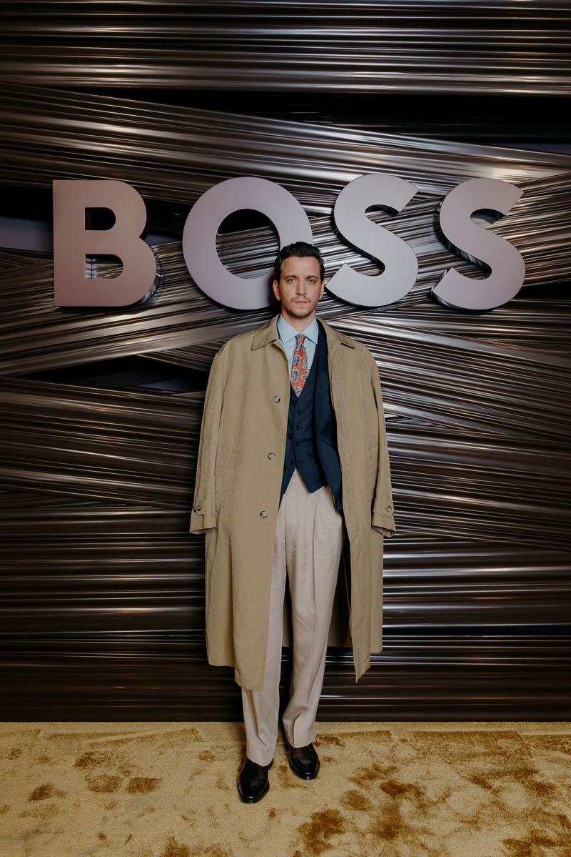 Milano Moda Haftası Boss Defilesinden Öne Çıkan Görünümler