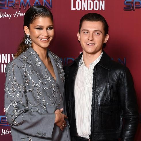 Zendaya ve Tom Holland Evlendi!