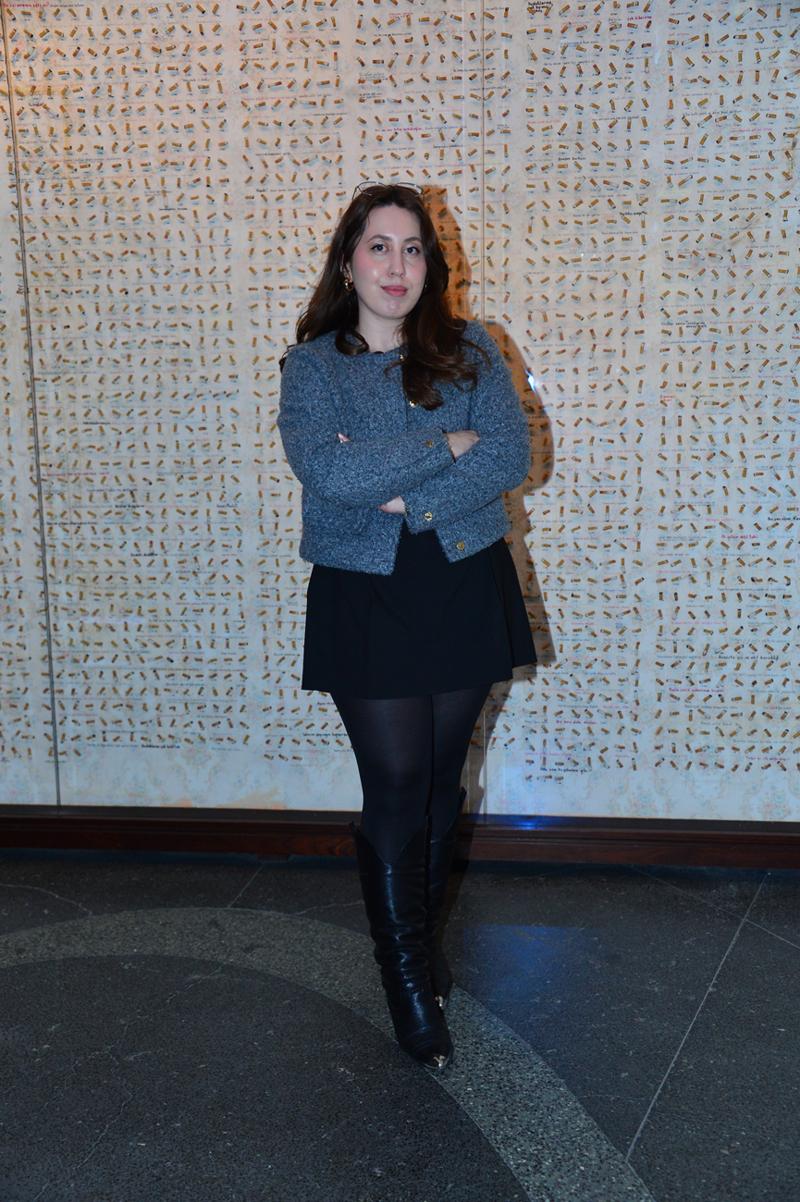 Bir Romanın İçinde Yürümek