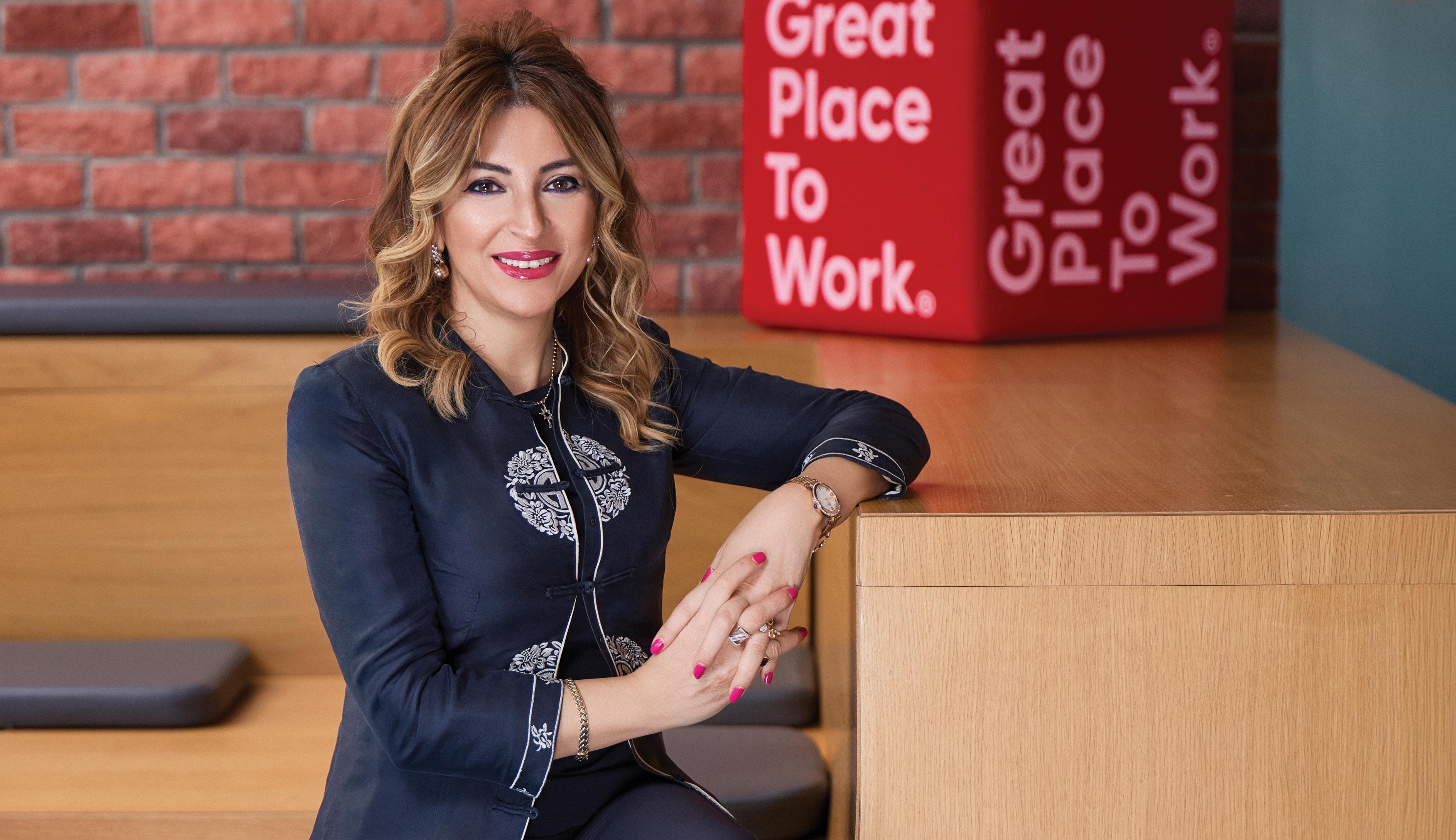 Güçlü Kadınlar, Güçlü Hikayeler: Zümrüt Yezdani Kedik
