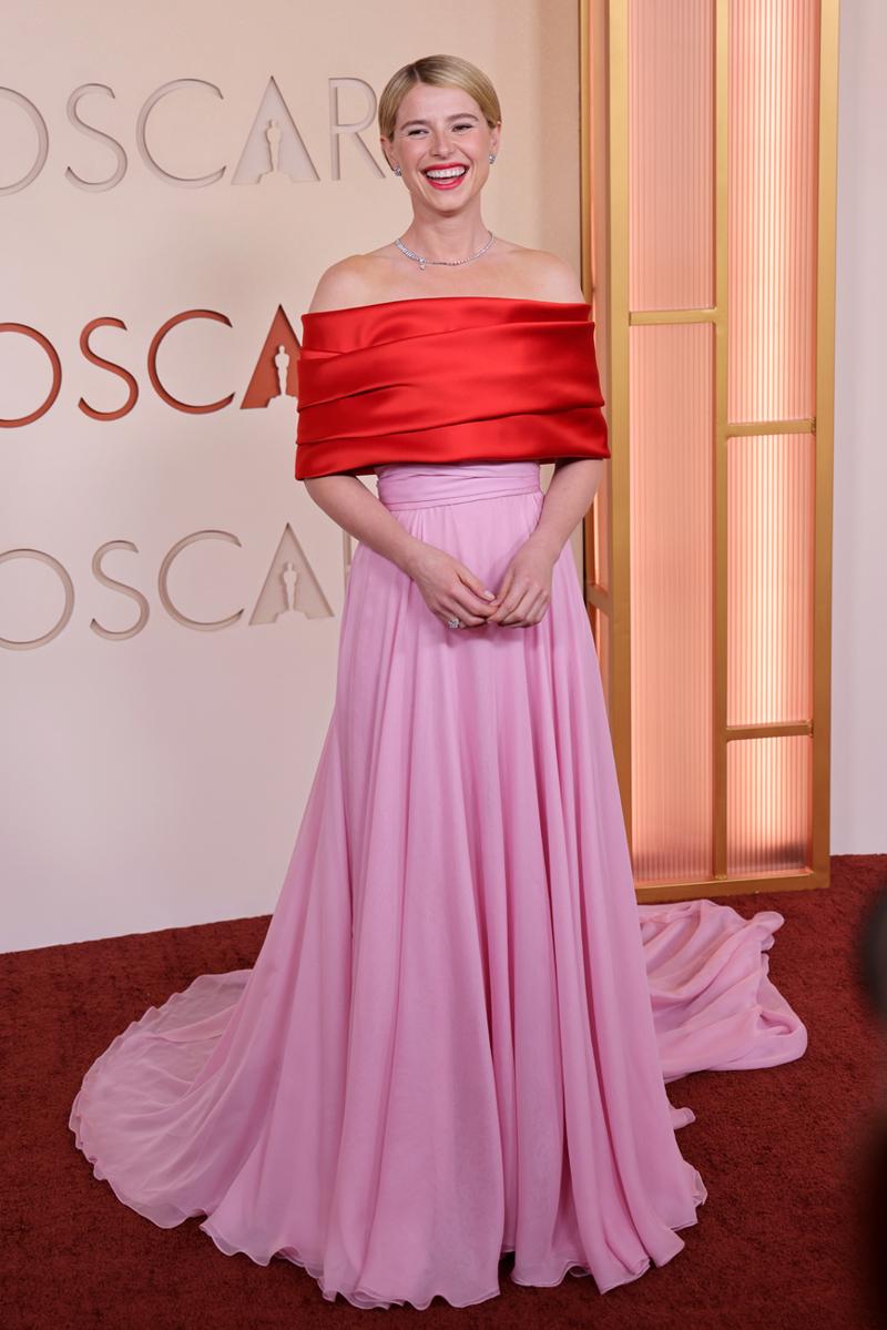 2026 Oscar Ödülleri: En İyi Kırmızı Halı Görünümleri