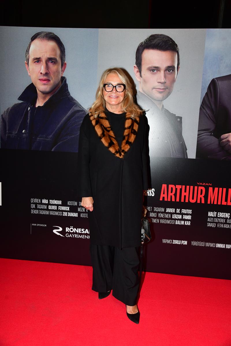 Arthur Miller Klasiğine Güçlü Yorum