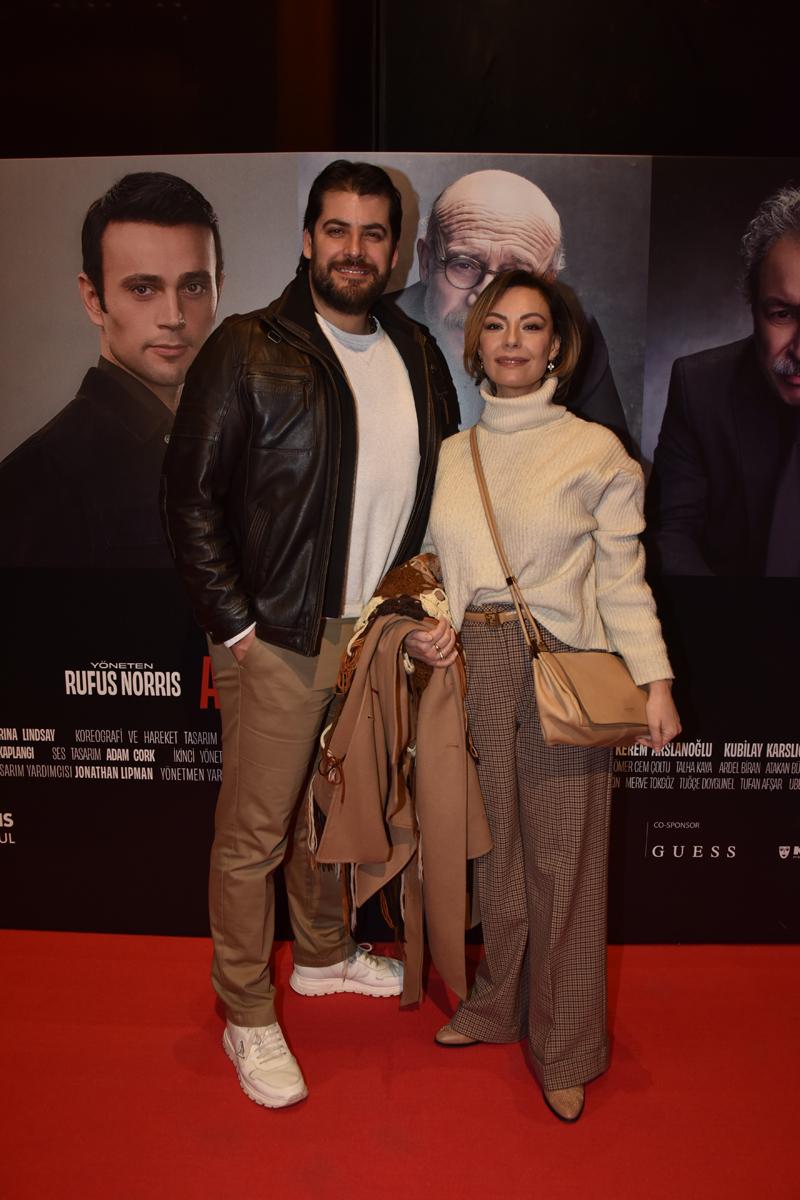 Arthur Miller Klasiğine Güçlü Yorum