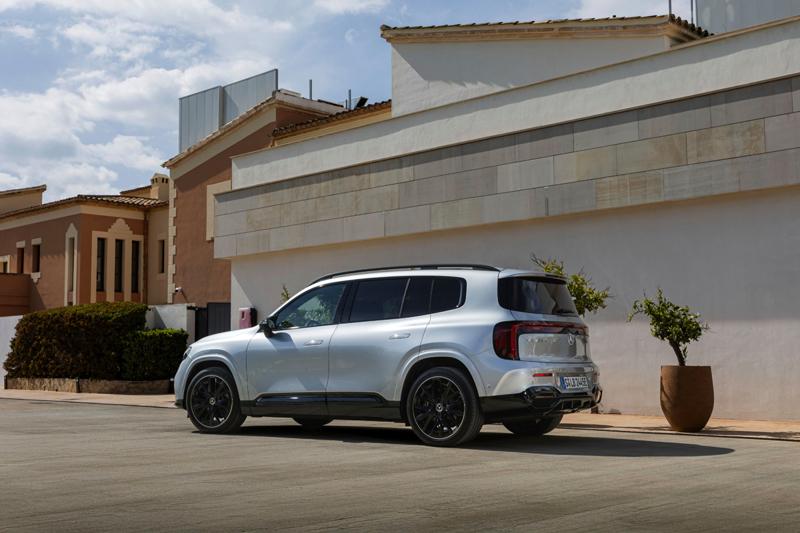 Yeni Mercedes-Benz GLB ile Mayorka Sürüşü