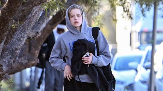 Shiloh Jolie'den K-Pop Sürprizi