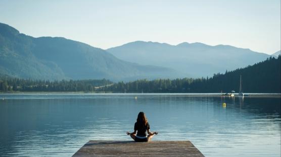 Uzun Ömrün Görünmeyen Tarafı: Mindfulness Neden Longevity'nin Merkezinde?