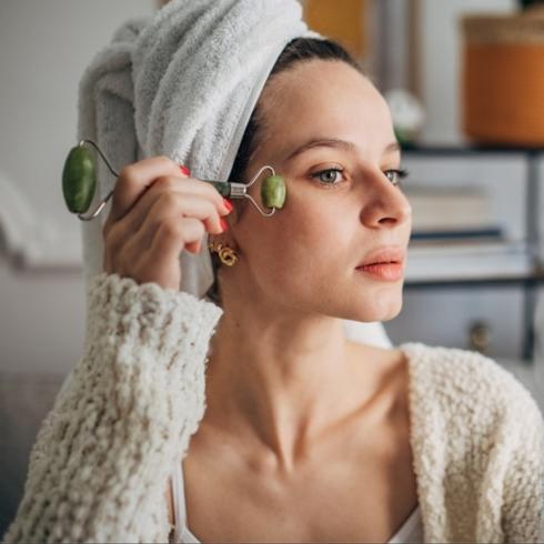 Clean Girl Estetiğinden Longevity Estetiğine: Minimalizm Neye Hizmet Ediyor?