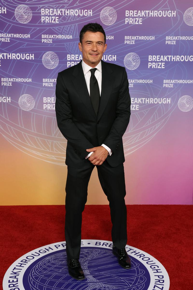 2026 Breakthrough Ödülleri: En İyi Kırmızı Halı Görünümleri