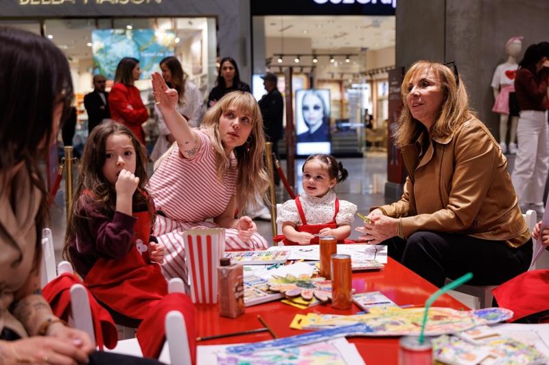 23 Nisan Coşkusuna Renkli Bir Dokunuş