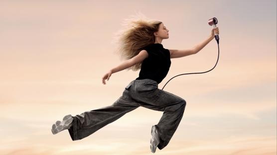 Seyahat Rutinlerinde Saç Bakımının Yeni Hali