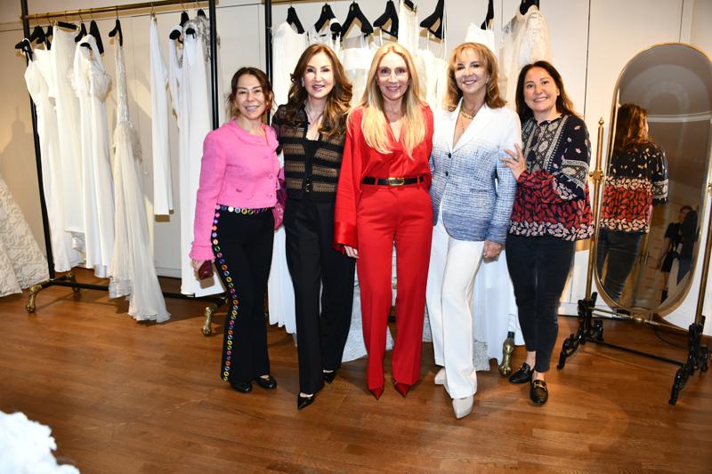 Dilek Hanif'ten Rafine Bir Gelinlik Hikayesi