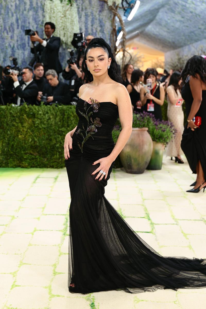 2026 Met Gala: En İyi Kırmızı Halı Görünümleri
