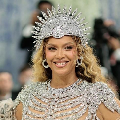 2026 Met Gala: En İyi Kırmızı Halı Görünümleri