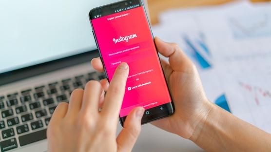 Instagram'da Hikayeleri Gizli İzleme 2026 (5 Teknik)