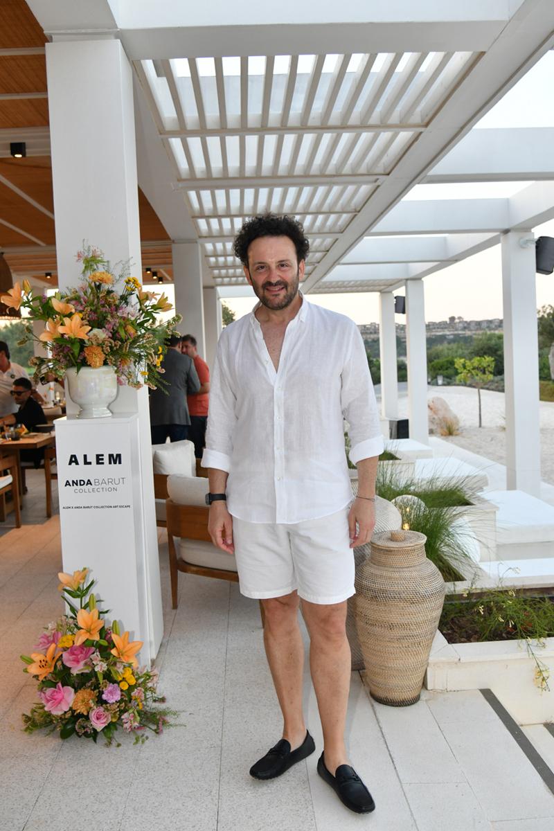 ALEM X Anda Barut Collection: Art Escape