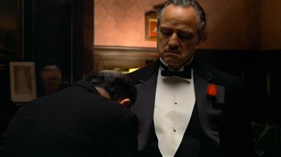 “The Godfather” Efsanesi Connie Romanıyla Geri Dönüyor