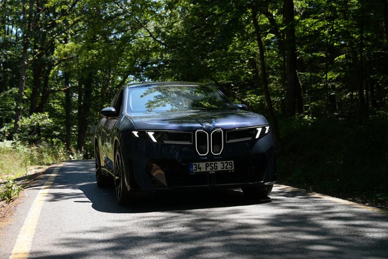 Yeni BMW iX3 ile Geleceği Deneyimlemek
