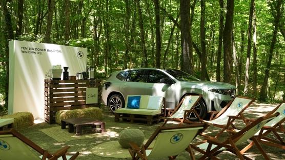 Yeni BMW iX3 ile Geleceği Deneyimlemek