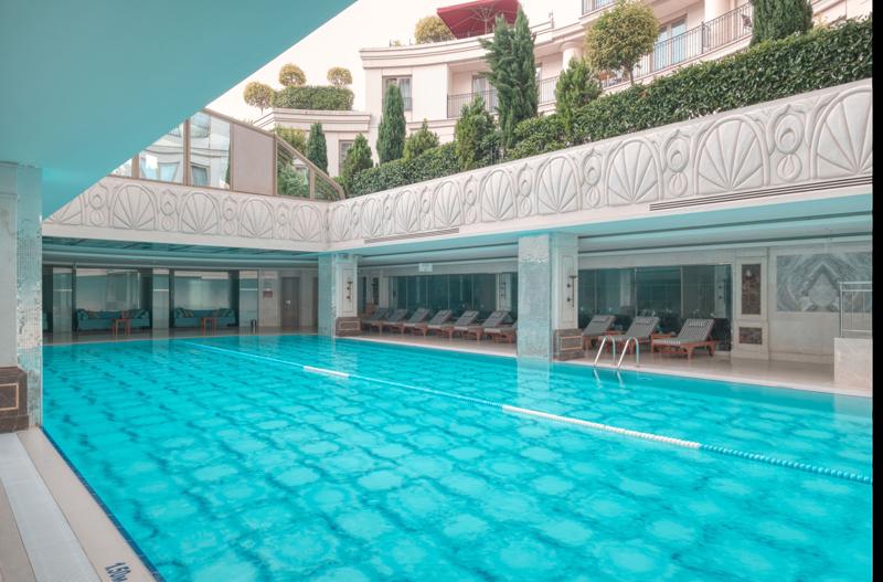 İstanbul Açık Havuz Rehberi: Bu Yaz Keşfedilecek 13 Adres